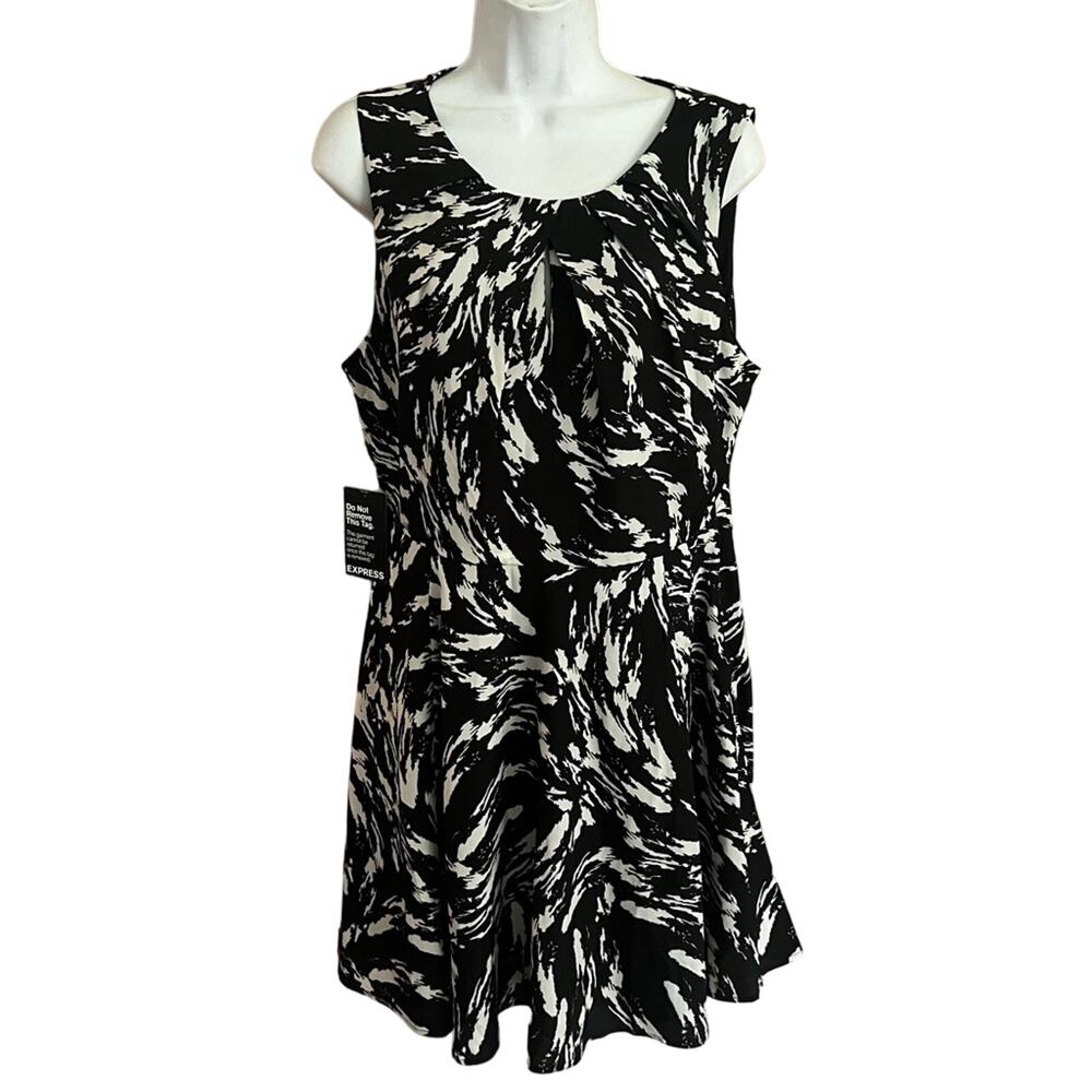 Express Black & White Dress Women’s 12 NEW